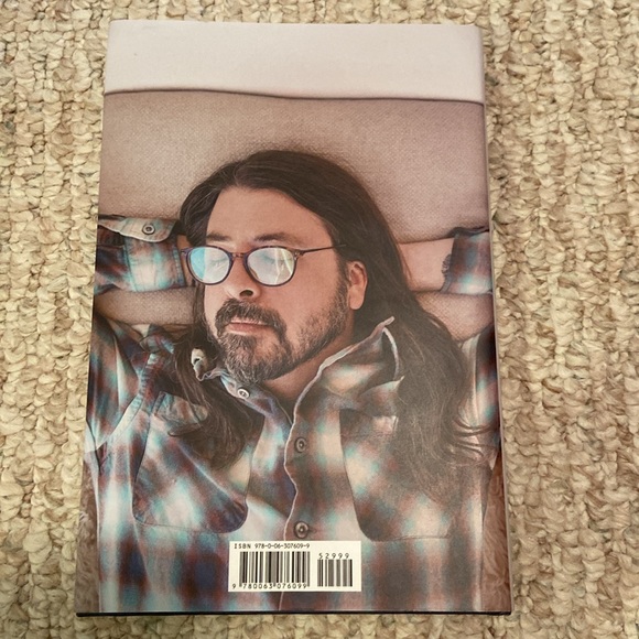 Dave Grohl the Storyteller Tales of Life and Music - reading - book - rock - Picture 2 of 5